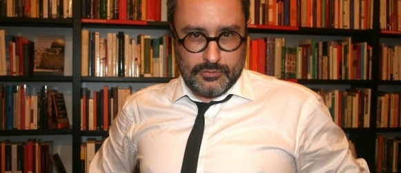 Antonio Baños: “Tus padres son anticapitalistas, lo que pasa es que no lo saben”.